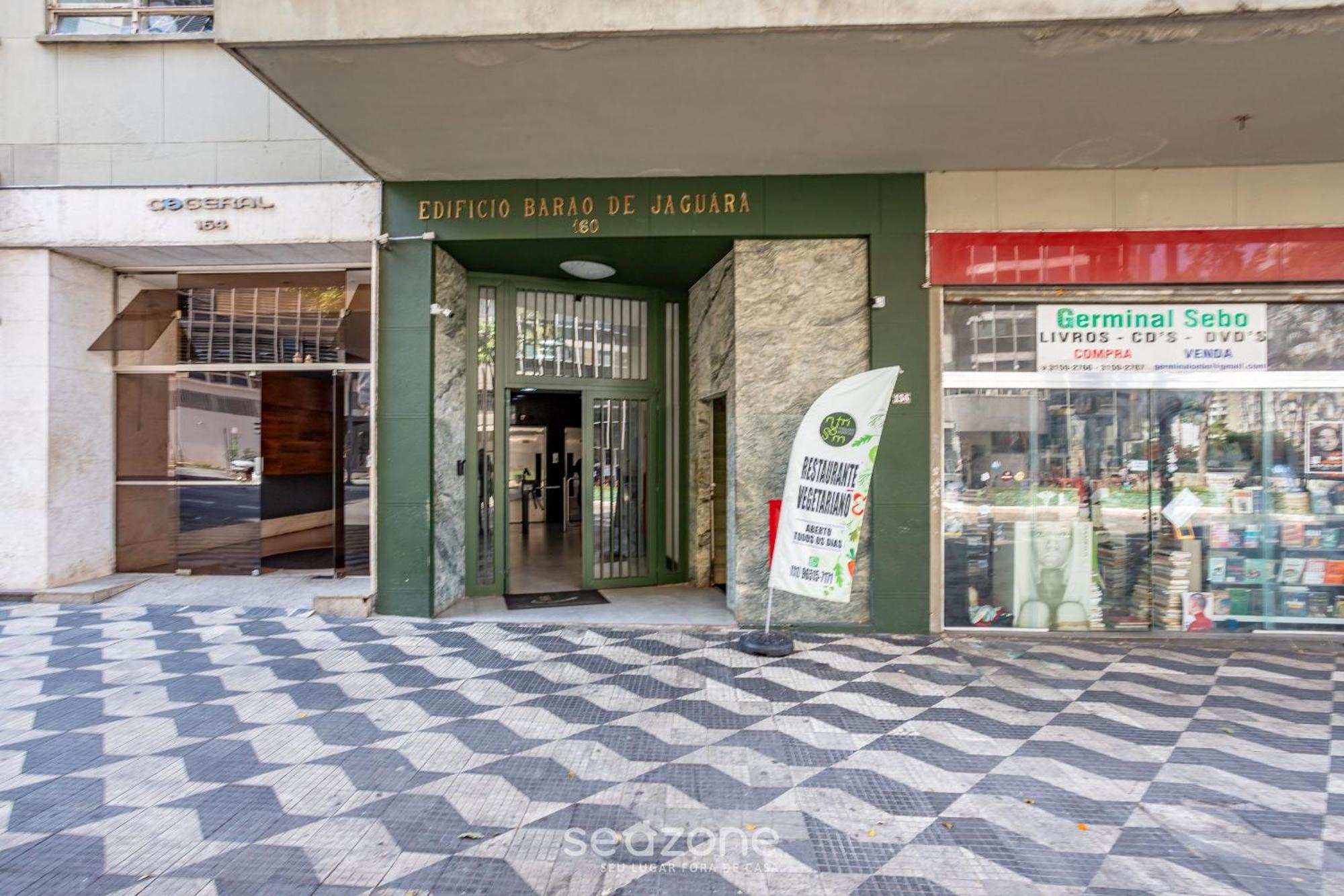 Apartamento Espacoso No Coracao De Sp - Brj143 *